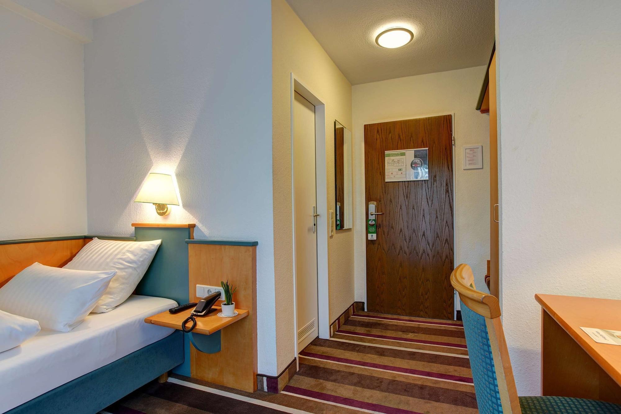 Sure Hotel By Best Western Ambassador Duesseldorf Exterior photo