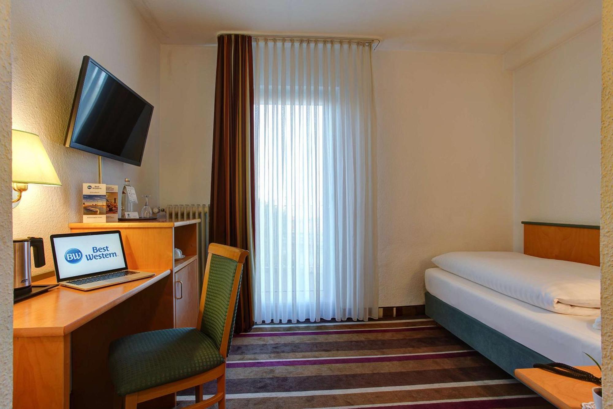 Sure Hotel By Best Western Ambassador Duesseldorf Exterior photo